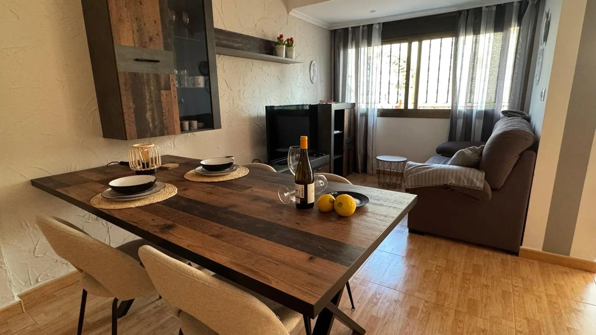 公寓 B & B La Casa De Pintor 贝纳尔马德纳 西班牙